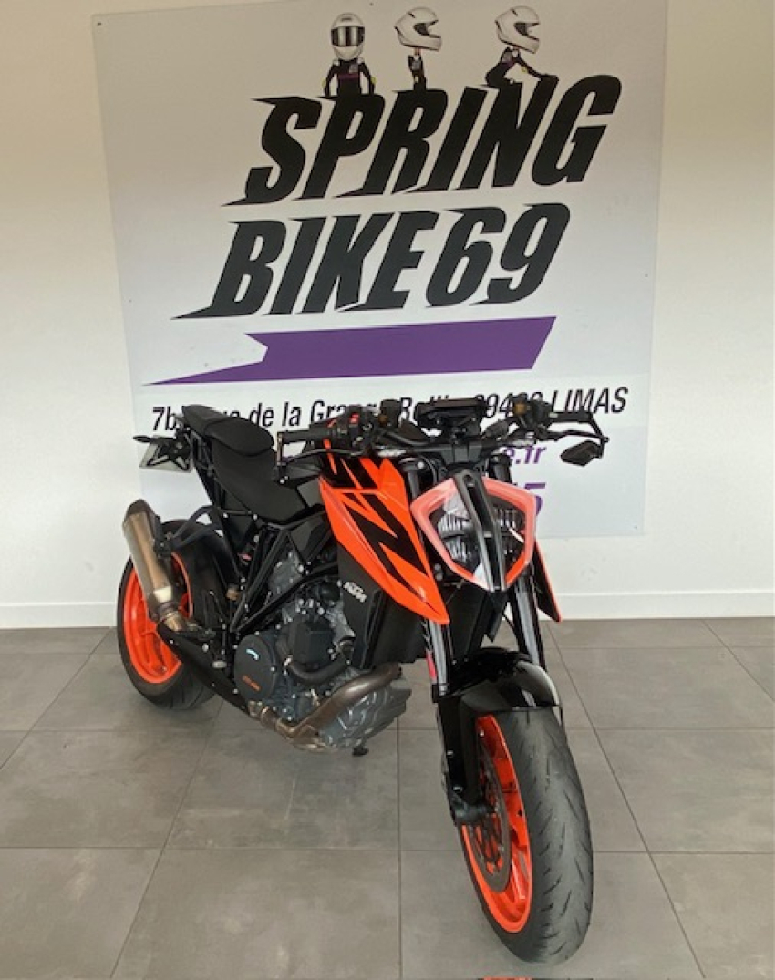 KTM 1290 SUPER DUKE R