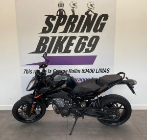 KTM 890 DUKE