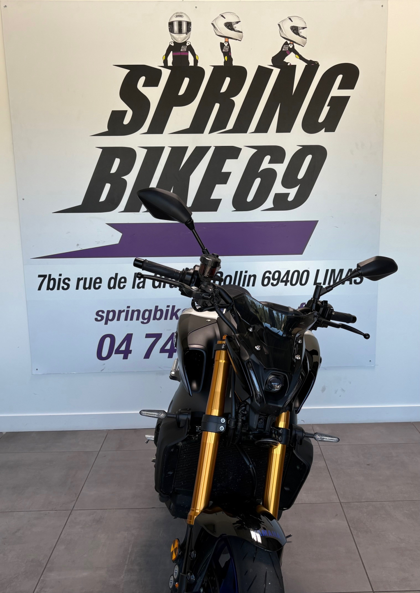YAMAHA MT-09 SP