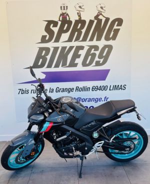 YAMAHA MT-125