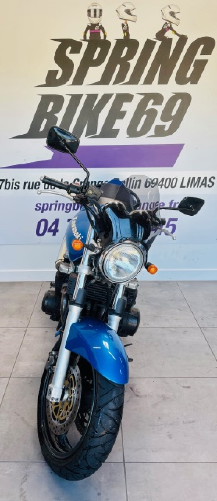 KAWASAKI ZR-7