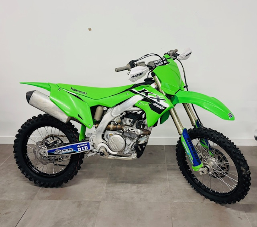 KAWASAKI KXF 250