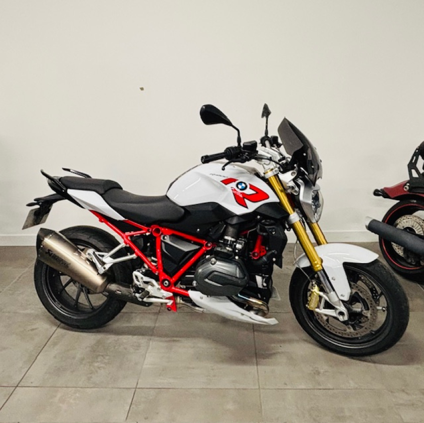 BMW R1200R