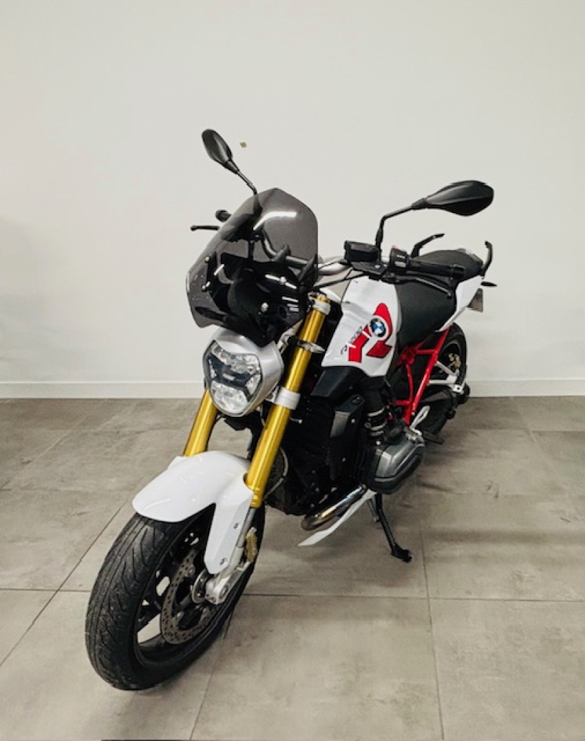 BMW R1200R