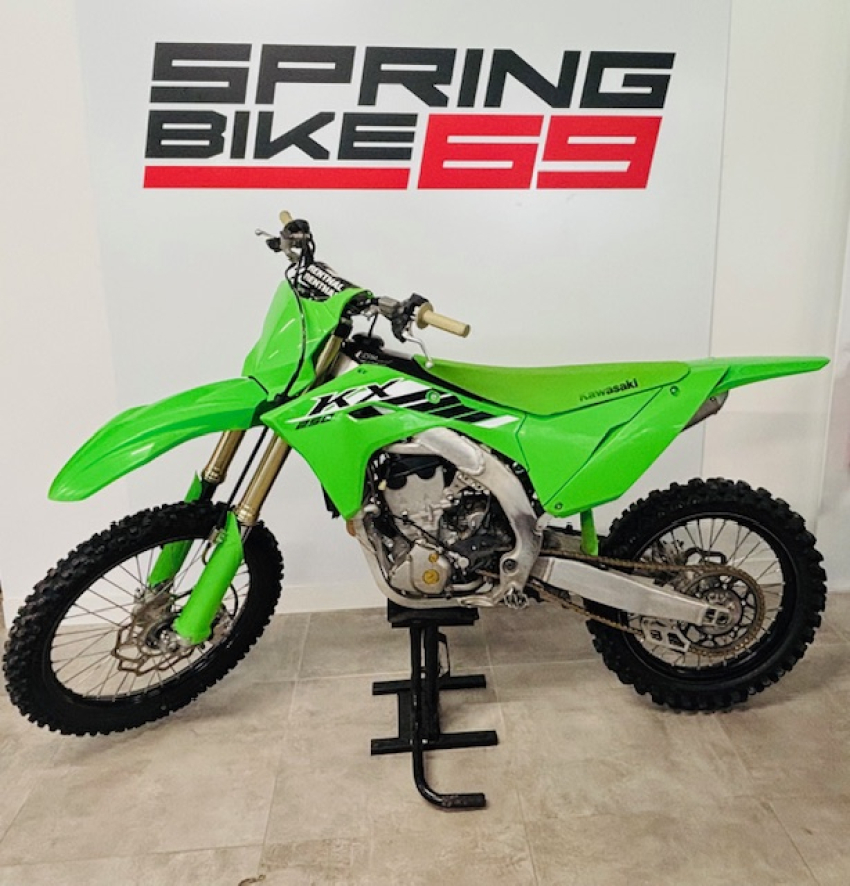 KAWASAKI KXF 250