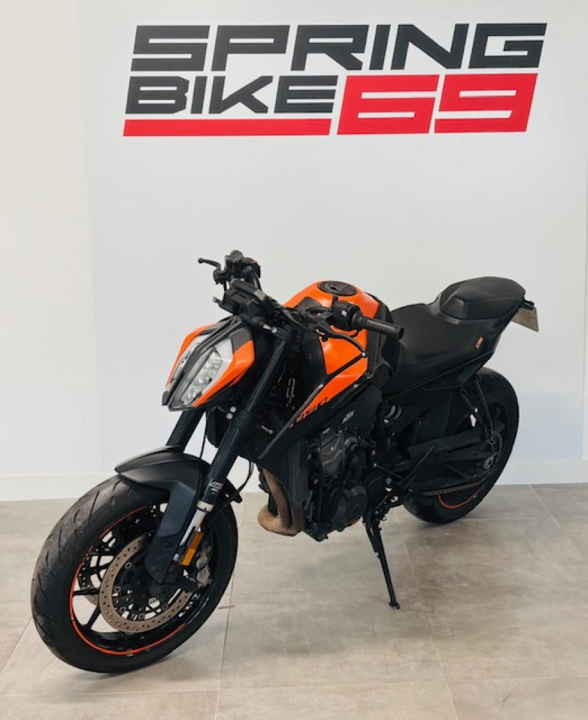 KTM 890 DUKE L