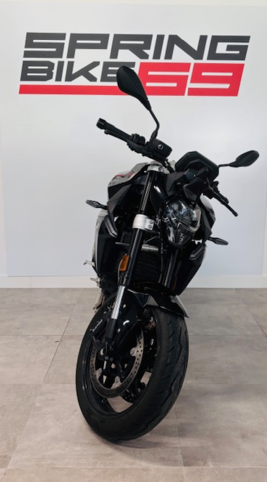 BMW F 900R TRIPLE BLACK 