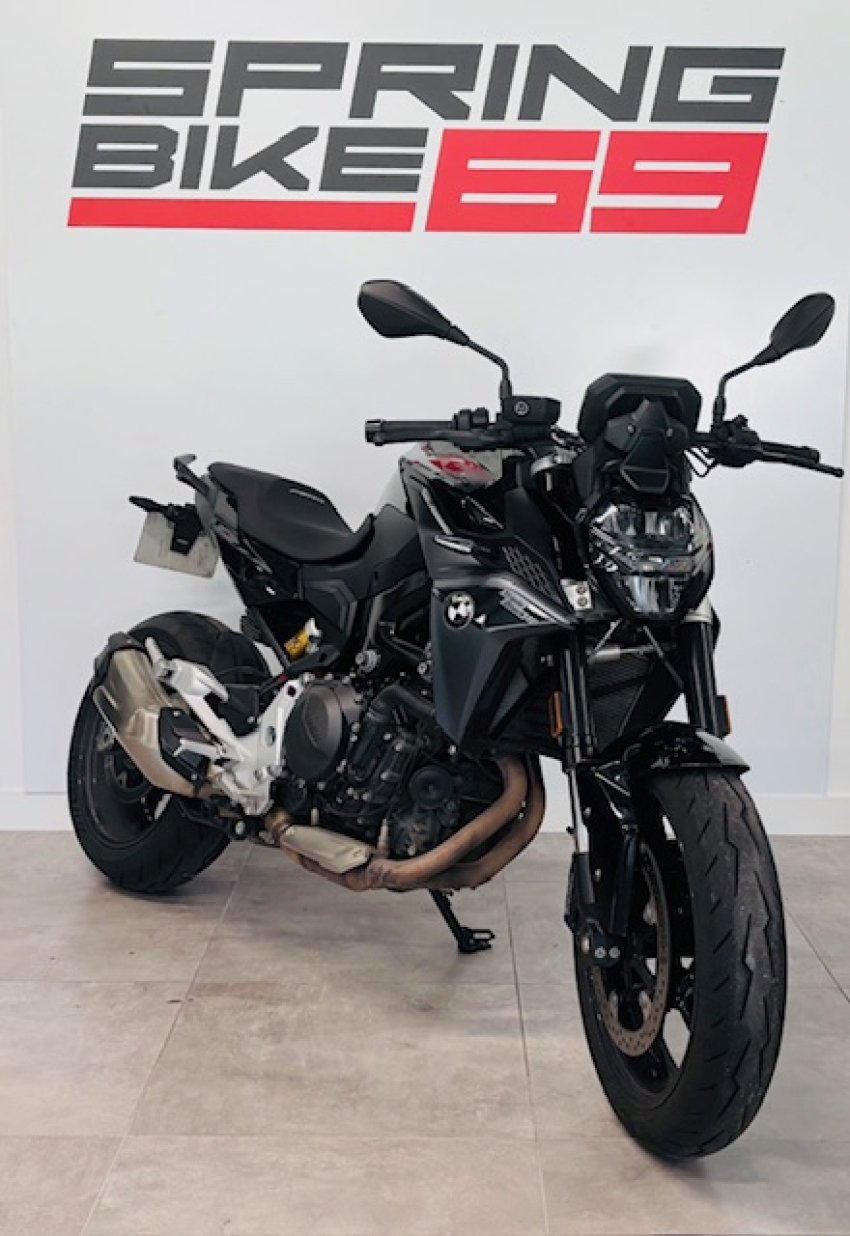 BMW F 900R TRIPLE BLACK 