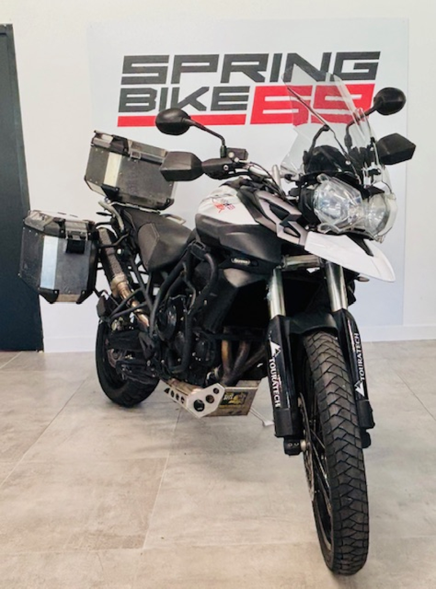 TRIUMPH TIGER 800 XC
