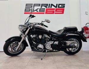 YAMAHA XVS 1300