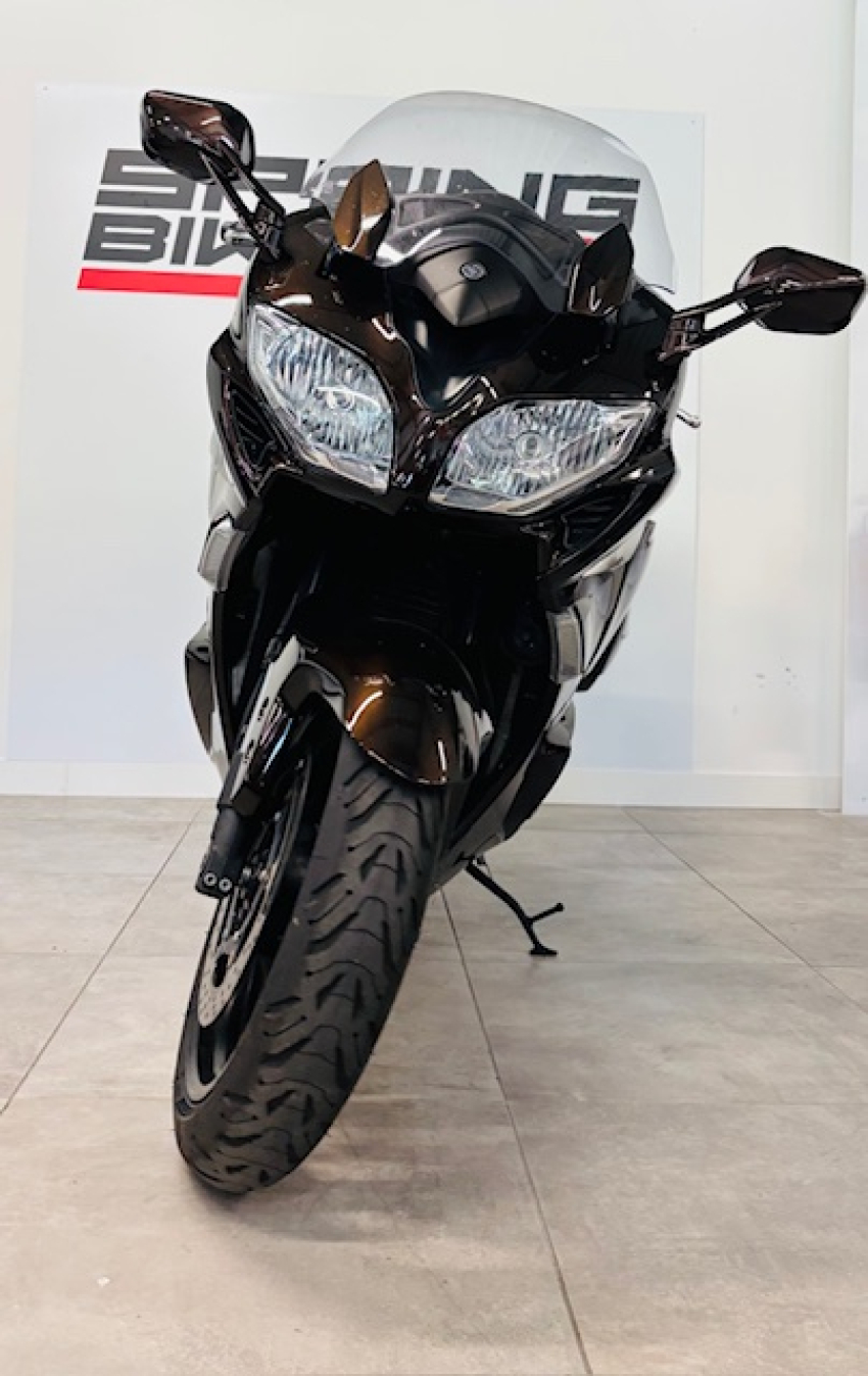 YAMAHA FJR 1300 AE
