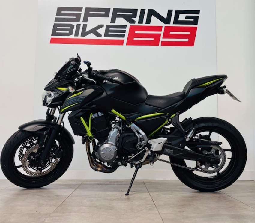 KAWASAKI Z 650