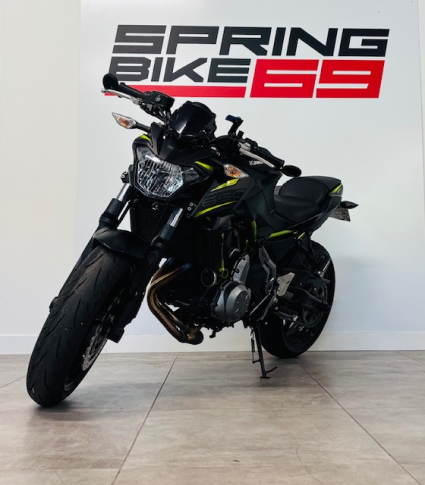 KAWASAKI Z 650