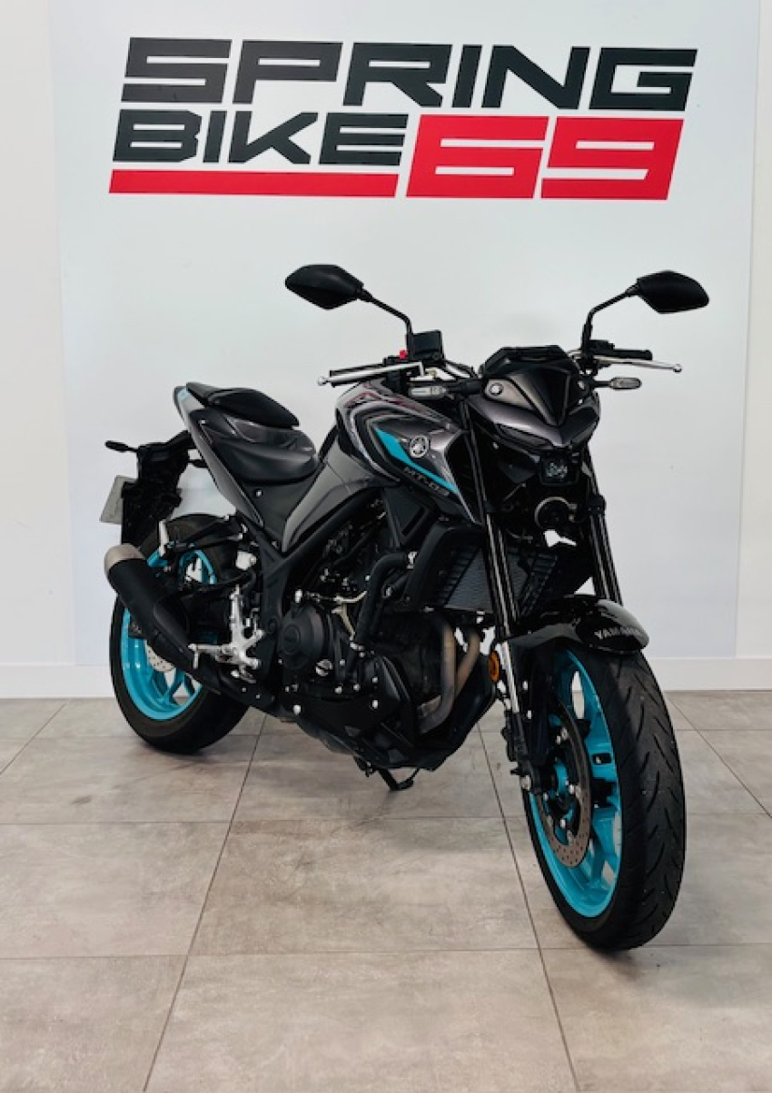 YAMAHA MT-03
