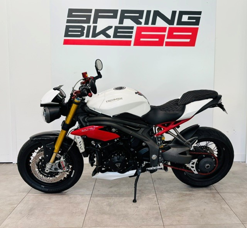 TRIUMPH SPEED TRIPLE 1050 R 