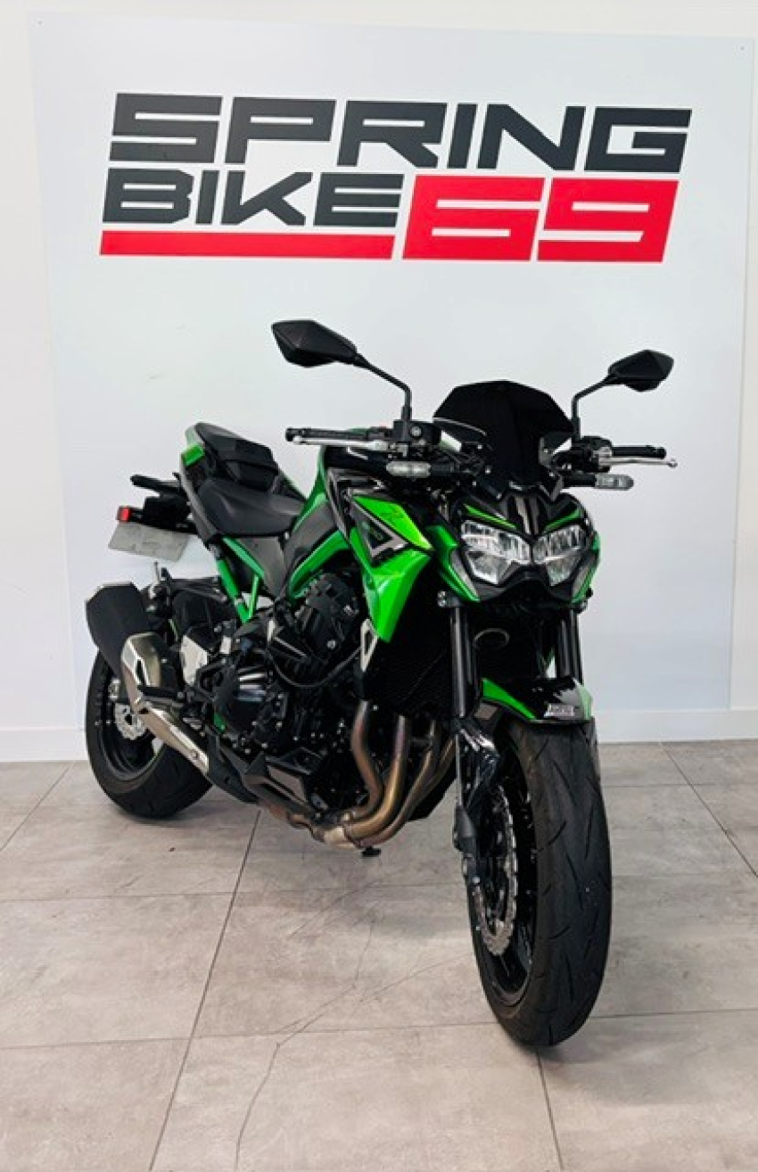 KAWASAKI Z 900