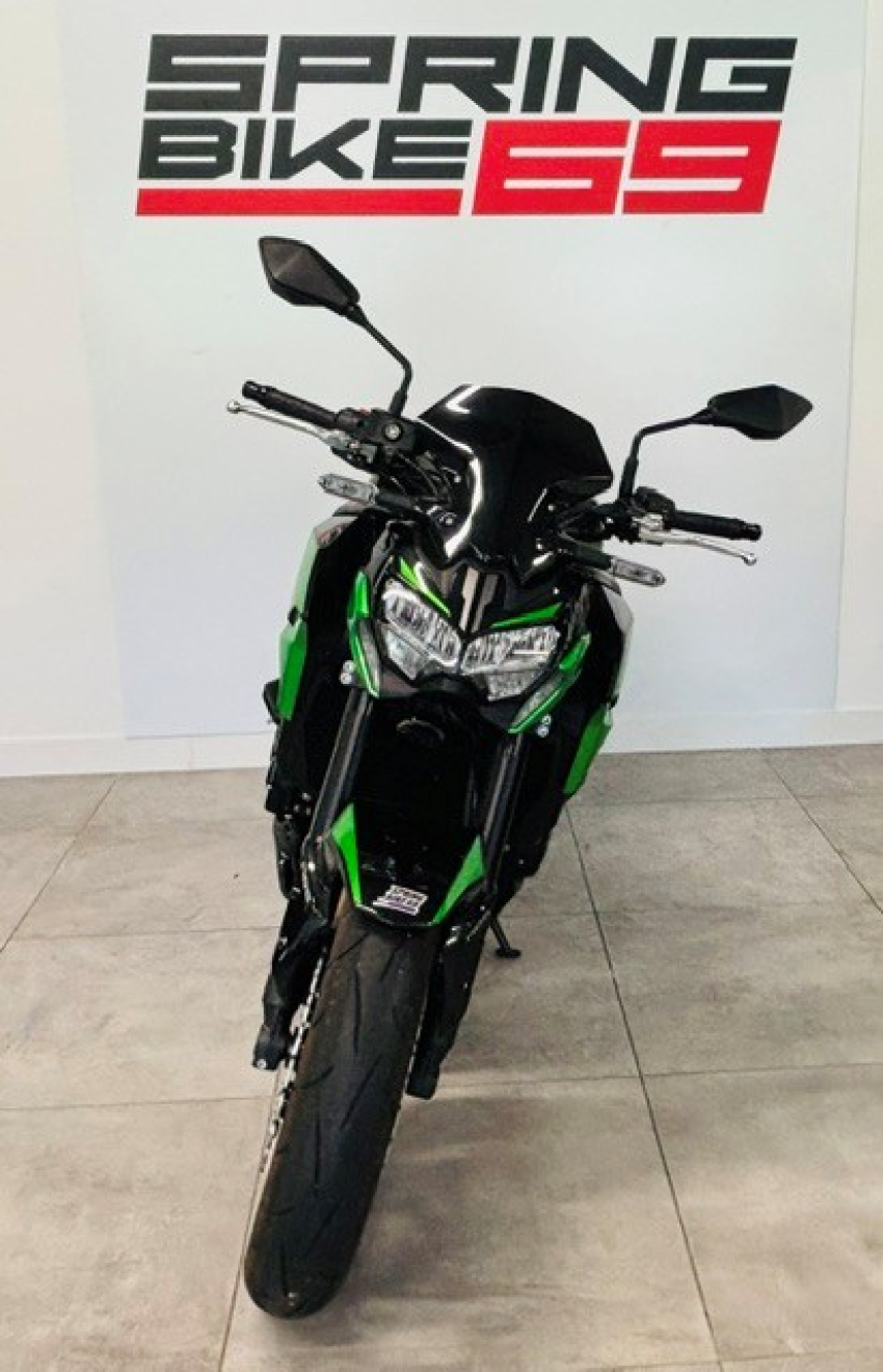 KAWASAKI Z 900