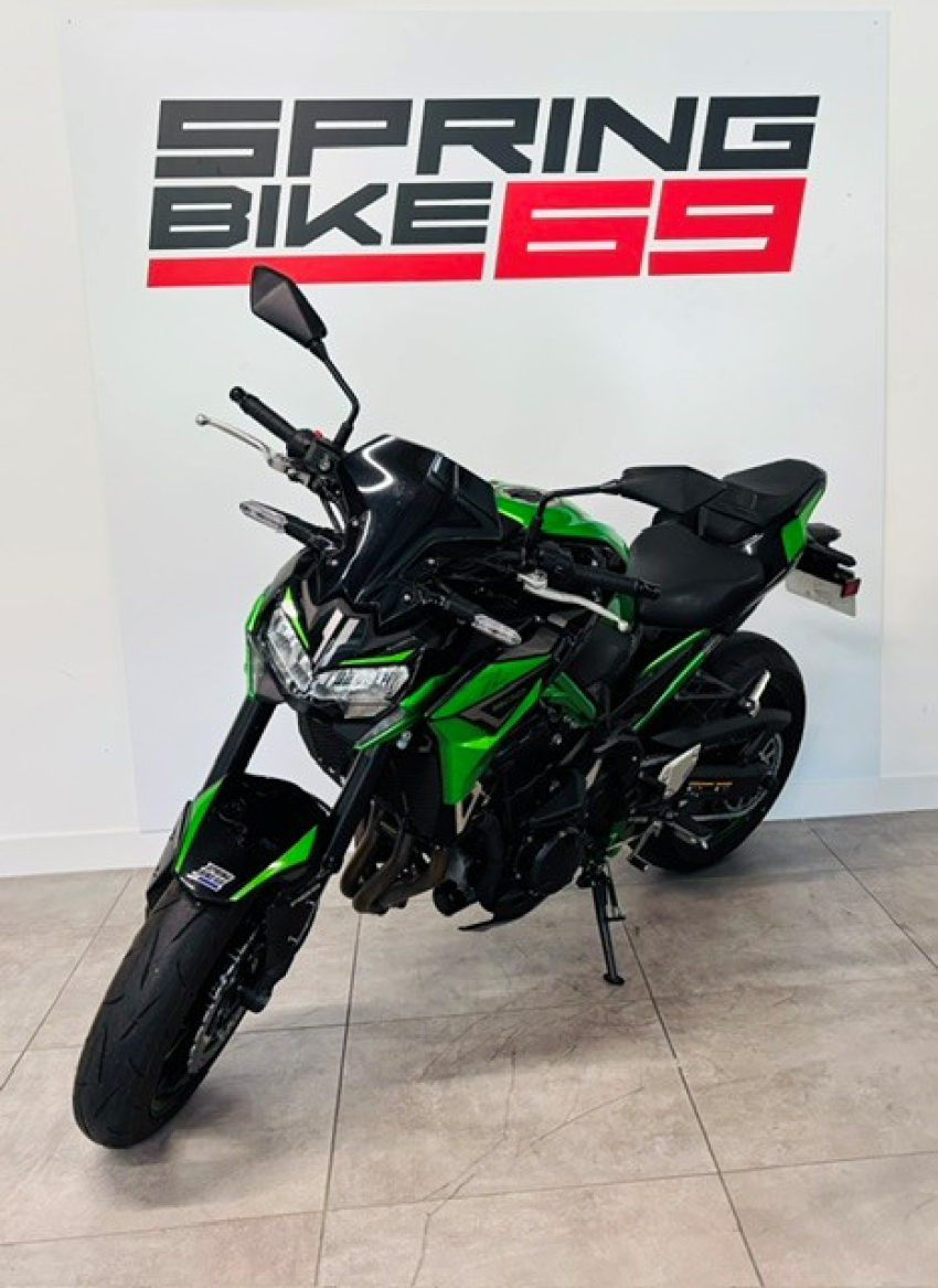 KAWASAKI Z 900