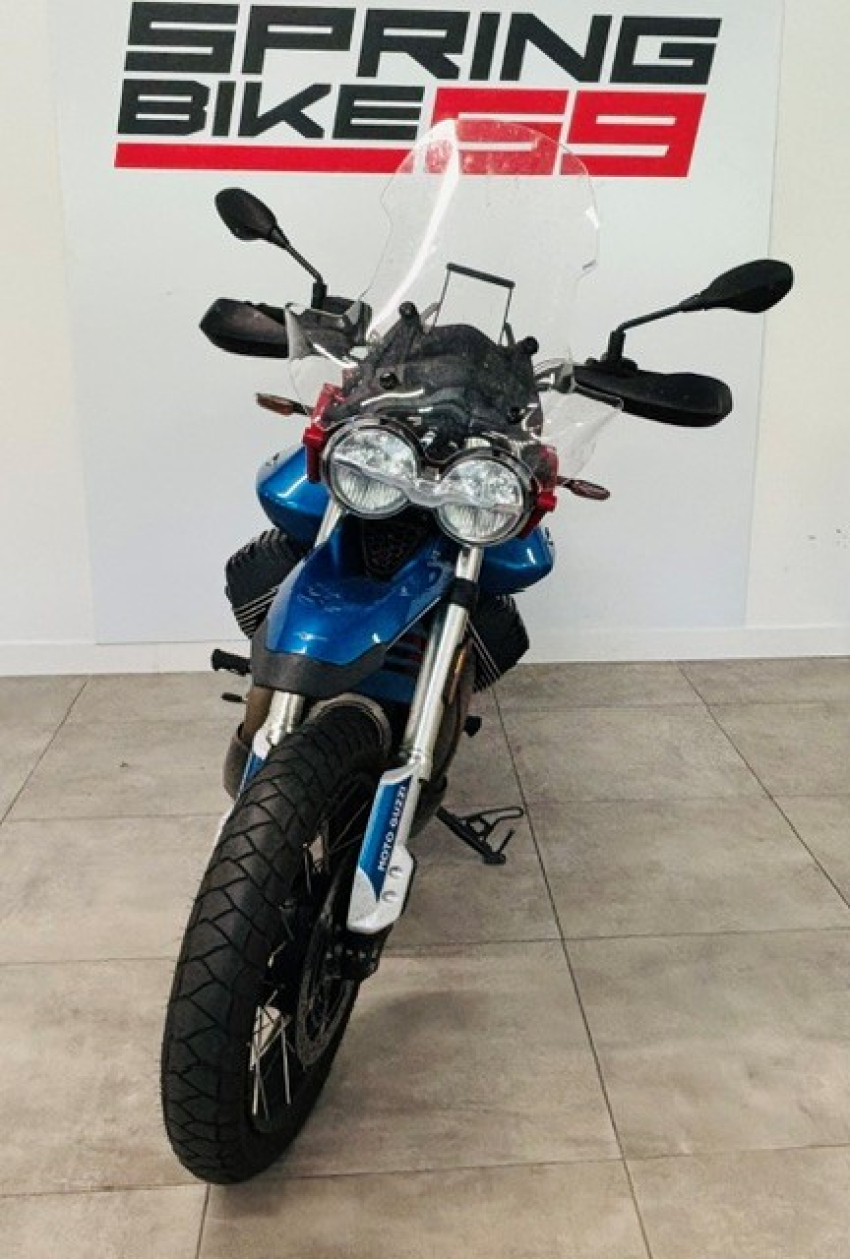 MOTO GUZZI V85 TT 850