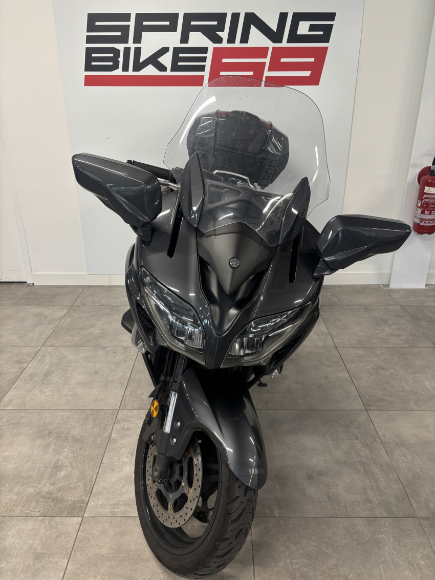 YAMAHA FJR 1300 AE
