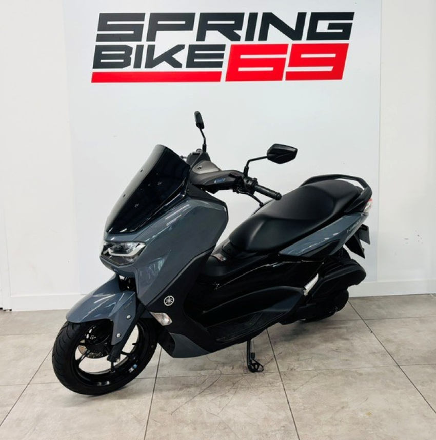 YAMAHA NMAX 125