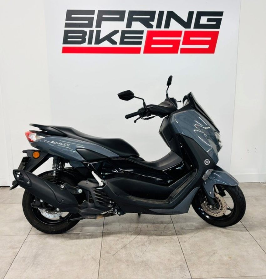 YAMAHA NMAX 125